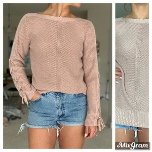 Beautiful Ivanka Trump Knit Sweater Soft Pink